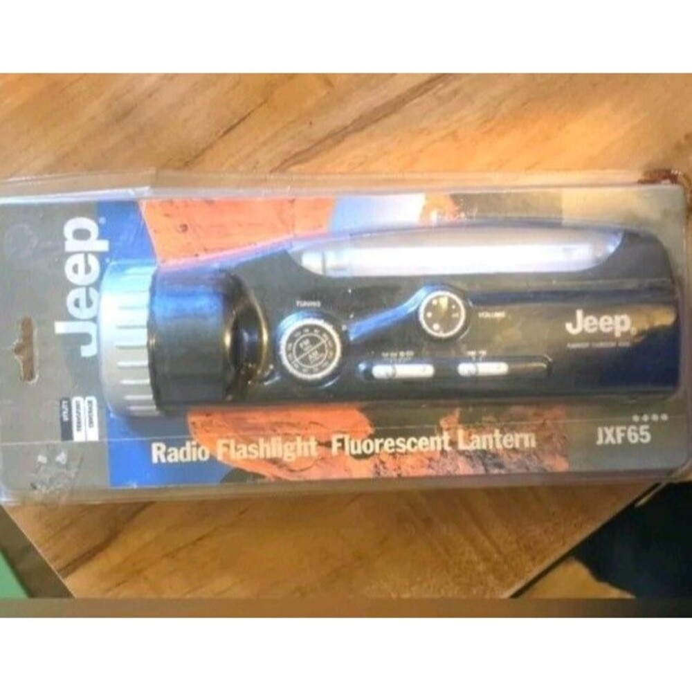Jeep Radio Flashlight Fluorescent Lantern JXF65 AM/FM - Brand New